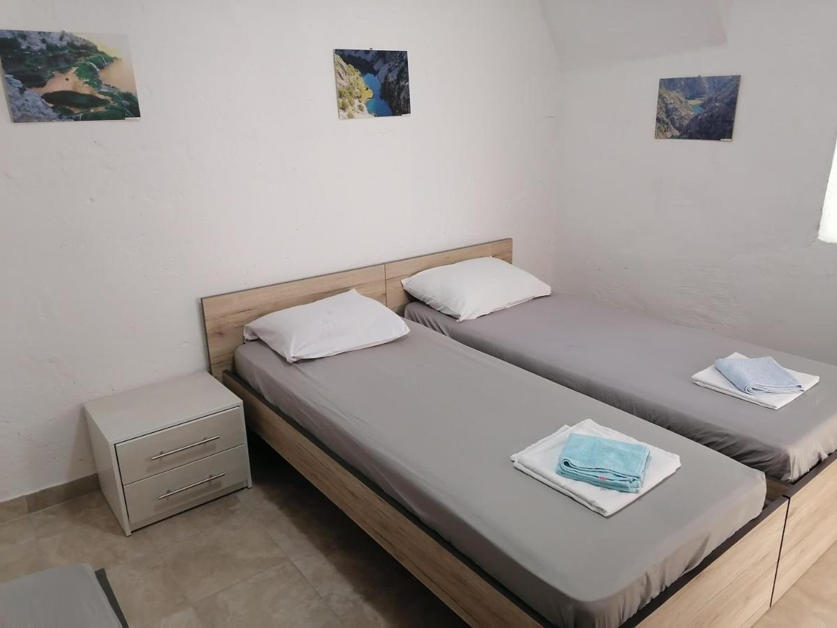 Apartman Milan 오브로박 외부 사진